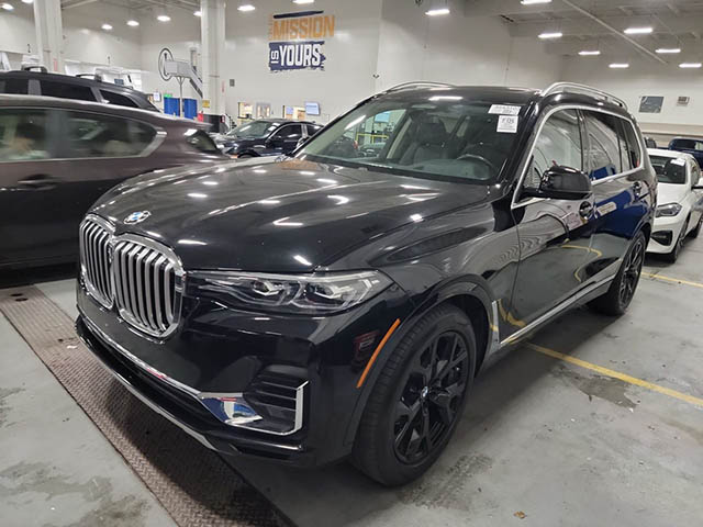 BMW X7 2021