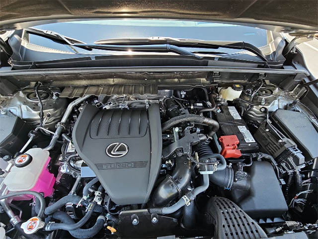 Lexus NX 2024