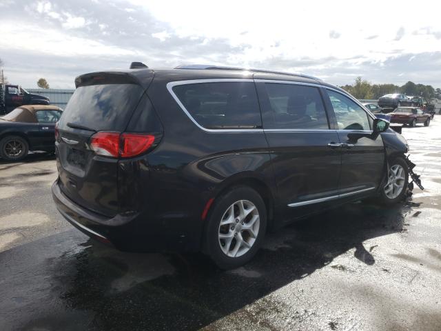 Chrysler Pacifica RU 2017