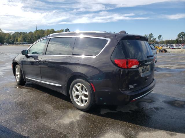 Chrysler Pacifica RU 2017