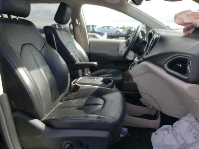 Chrysler Pacifica RU 2017