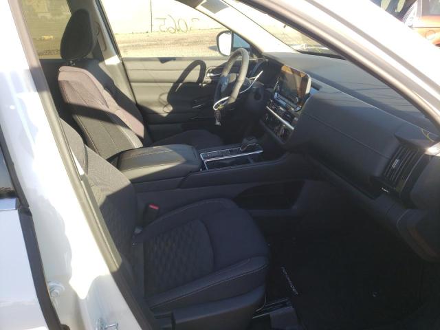 Nissan Pathfinder V 2022