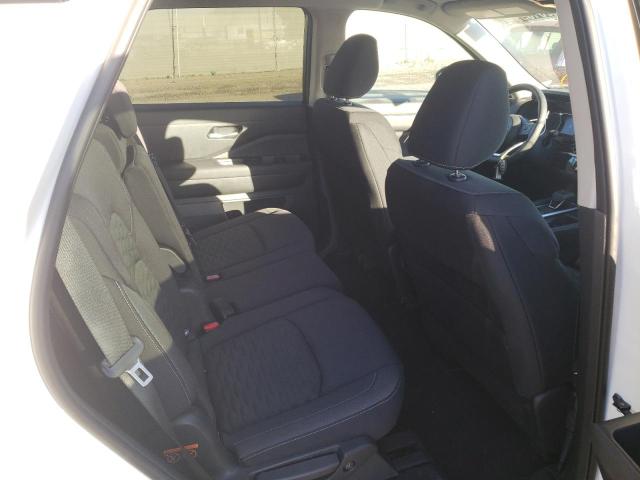 Nissan Pathfinder V 2022