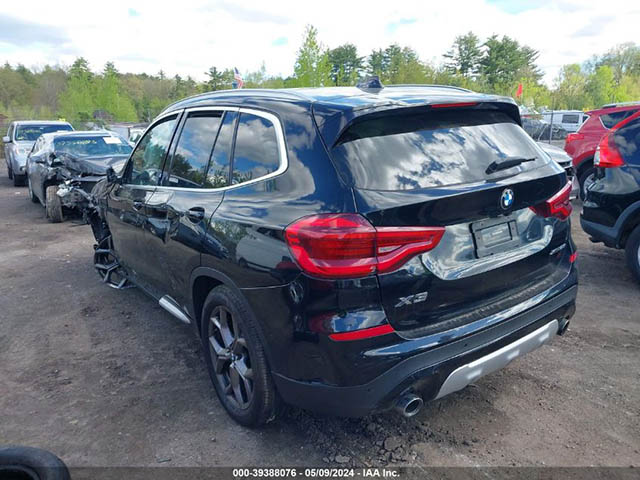 BMW X3 2021