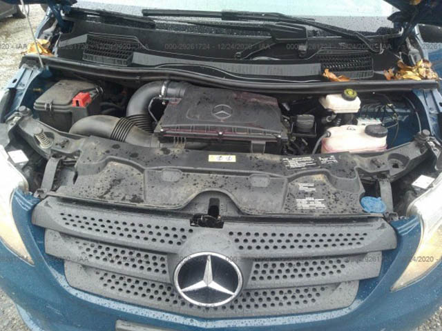 Mercedes Metris 2017