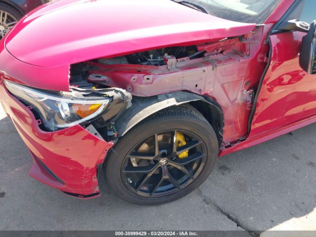 Alfa Romeo Stelvio 2021