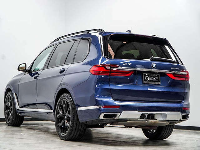 BMW X7 2021