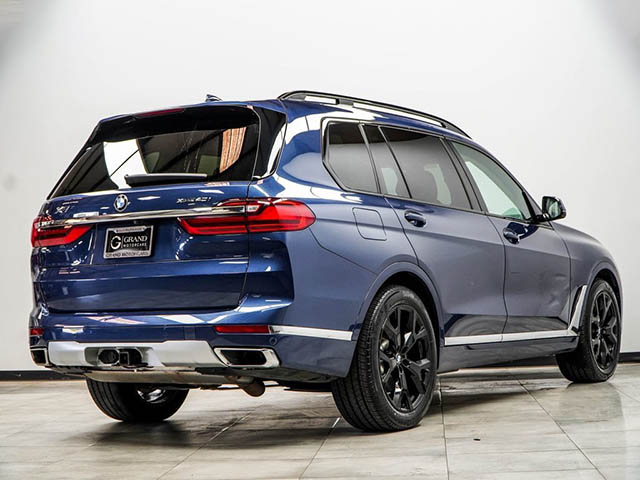 BMW X7 2021