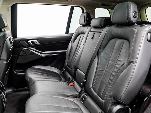BMW X7 2021