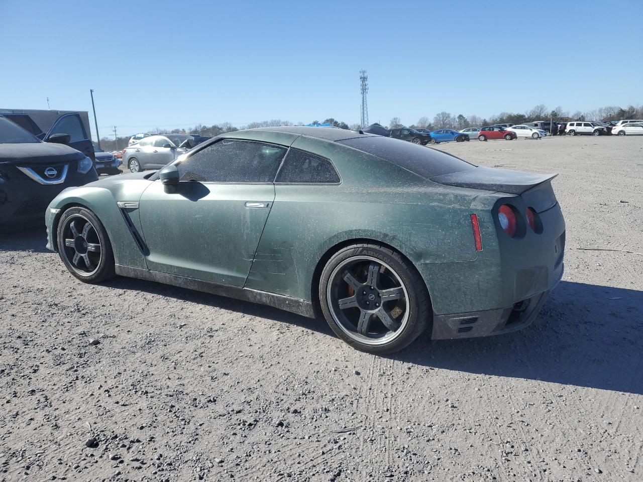 Nissan GT-R 2013