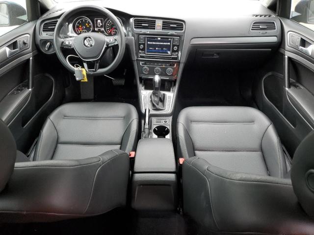 Volkswagen Golf 2021