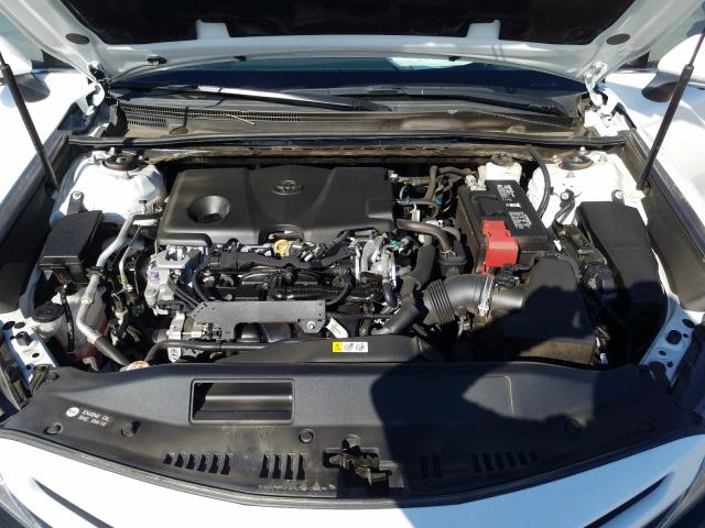 Toyota Camry VIII (XV70) 2019