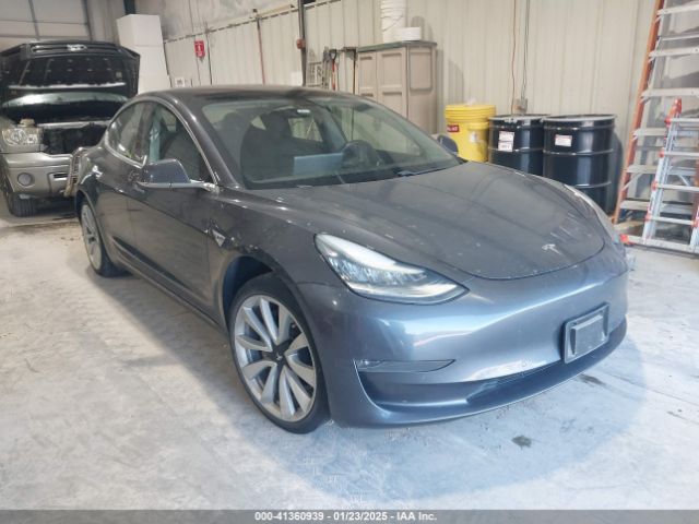 Tesla Model 3 2018