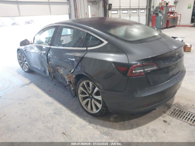 Tesla Model 3 2018