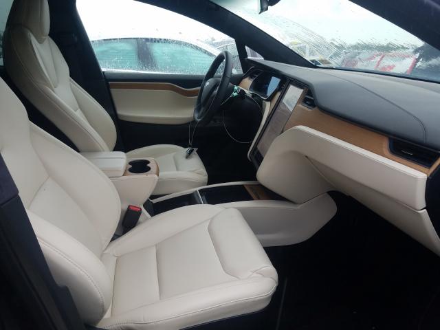 Tesla Model X I 2021