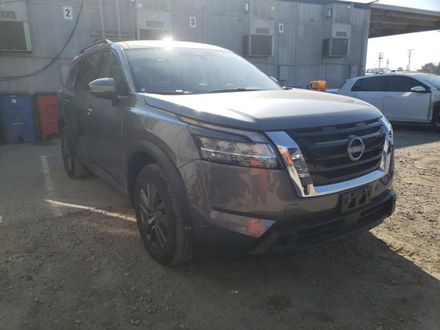 Nissan Pathfinder V 2022