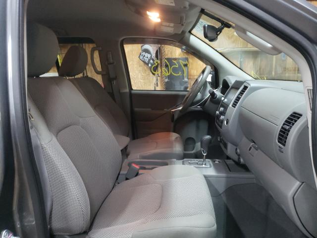 Nissan Frontier III 2021