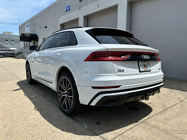 Audi Q8 2021