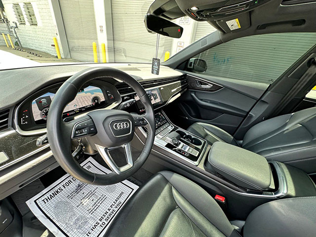Audi Q8 2021
