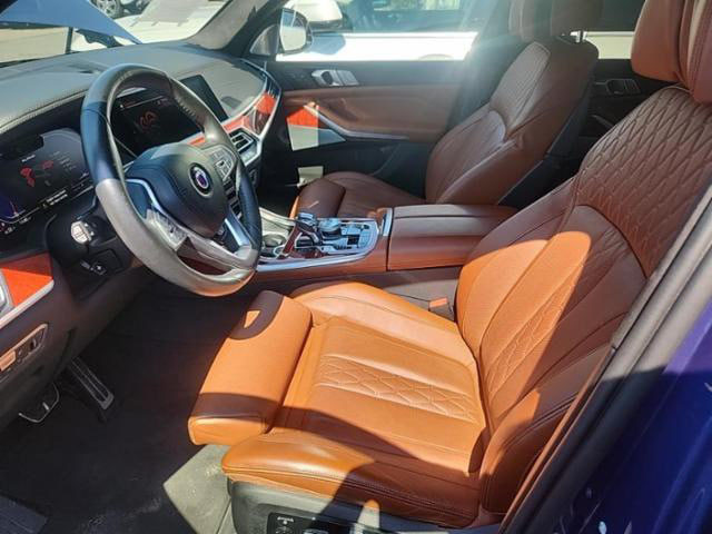 BMW X7 2021