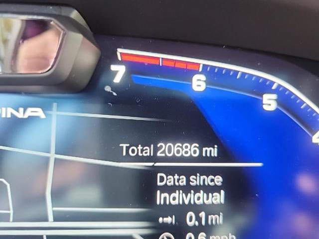BMW X7 2021