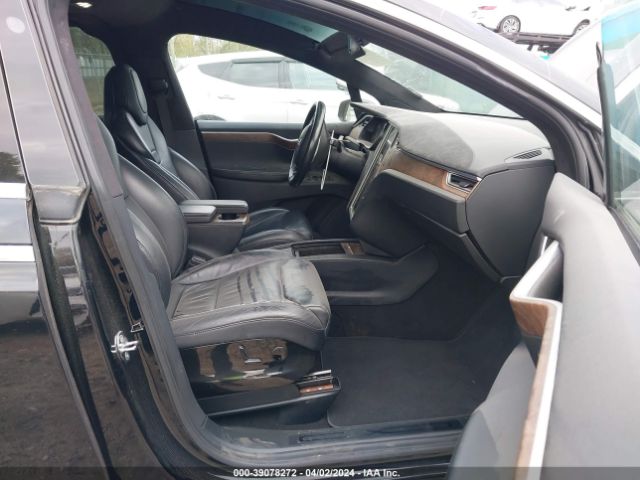 Tesla Model X 2017