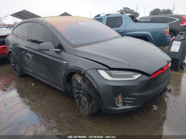 Tesla Model X 2018