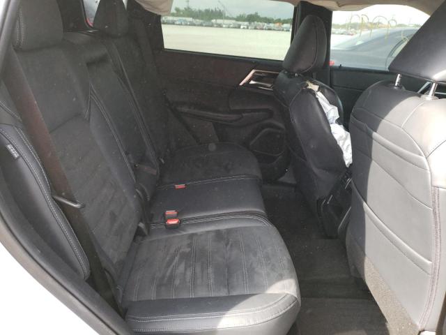 Mitsubishi Outlander IV Рестайлинг 2022