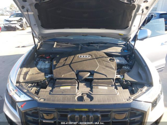 Audi Q8 2021