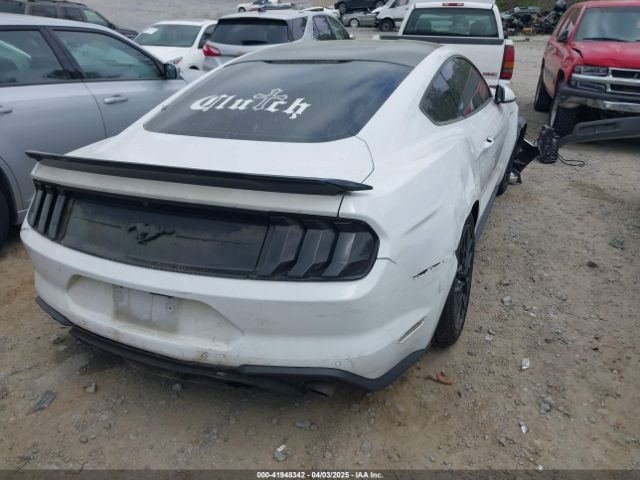 Ford Mustang 2022
