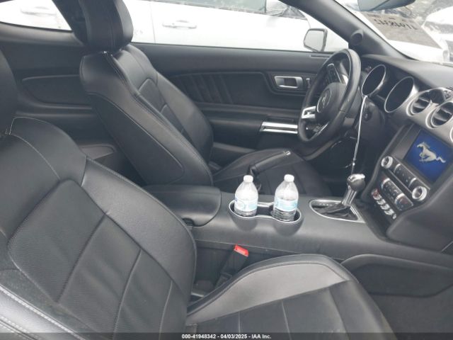 Ford Mustang 2022