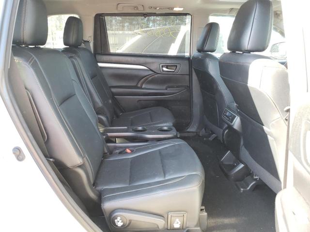 Toyota Highlander III 2018