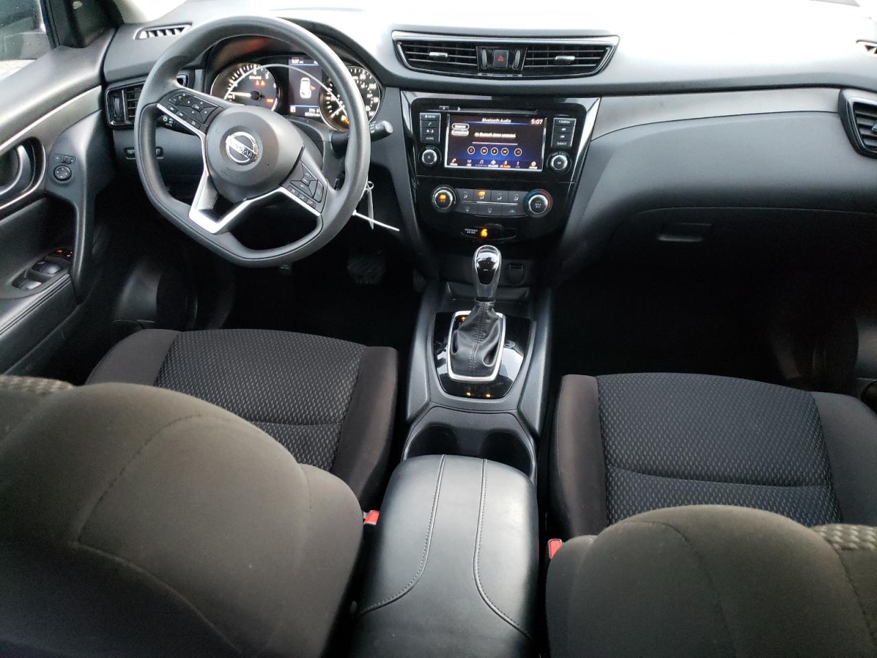 Nissan Rogue Sport 2021