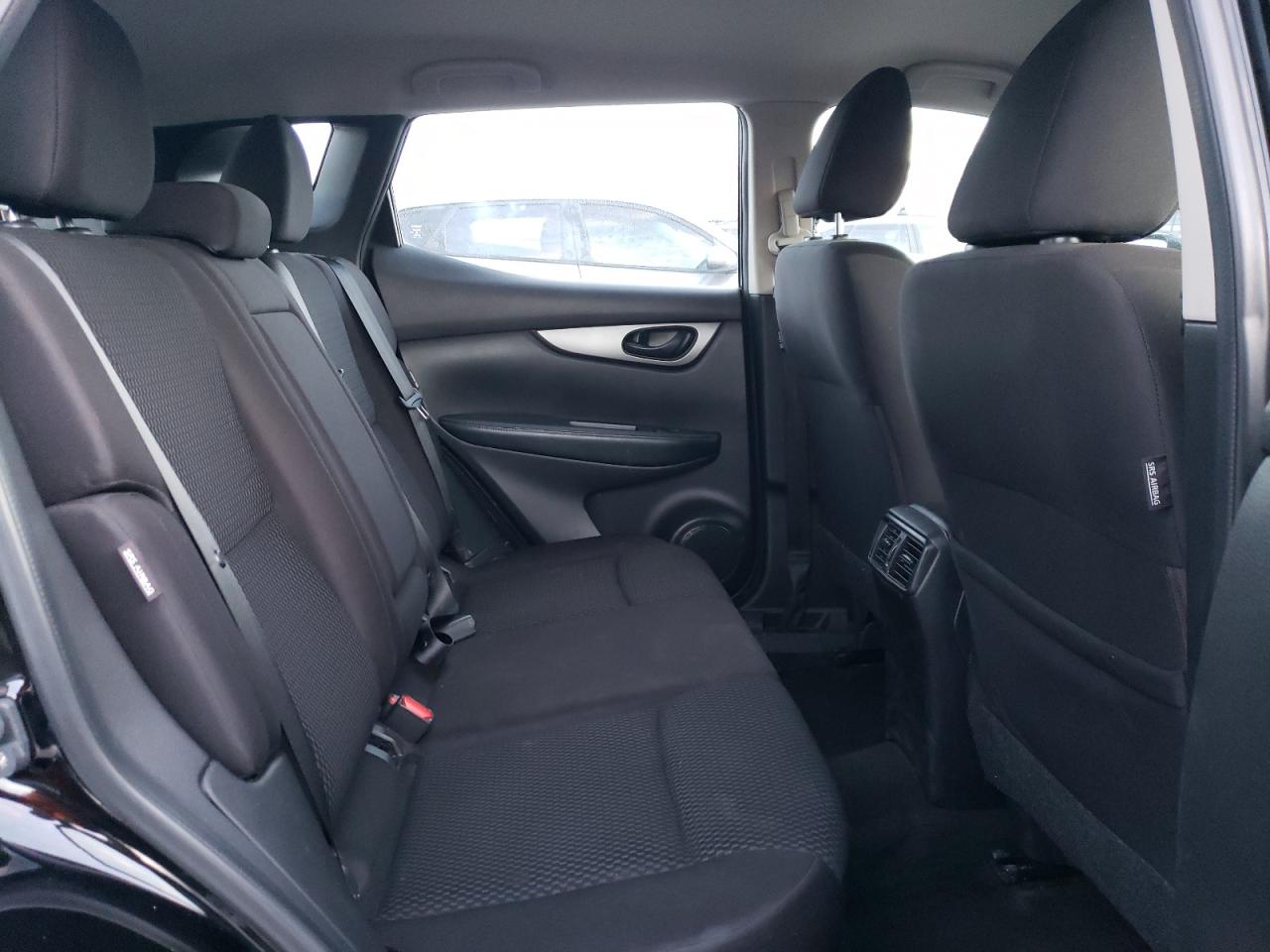 Nissan Rogue Sport 2021