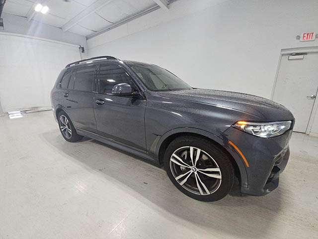BMW X7 2021