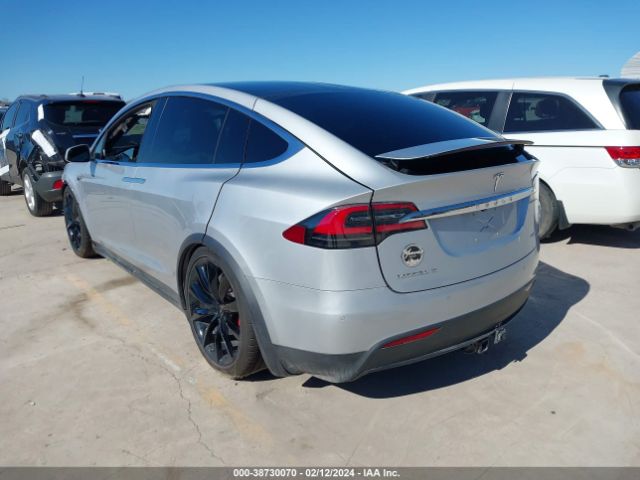 Tesla Model X 2016