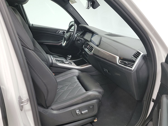 BMW X5 2023