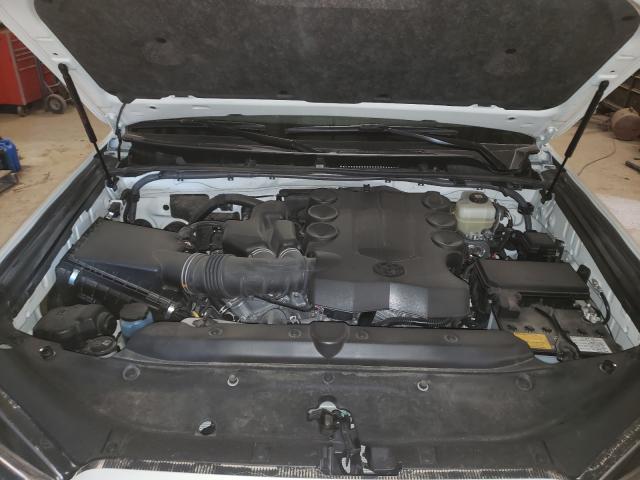 Toyota 4Runner V Рестайлинг 2020