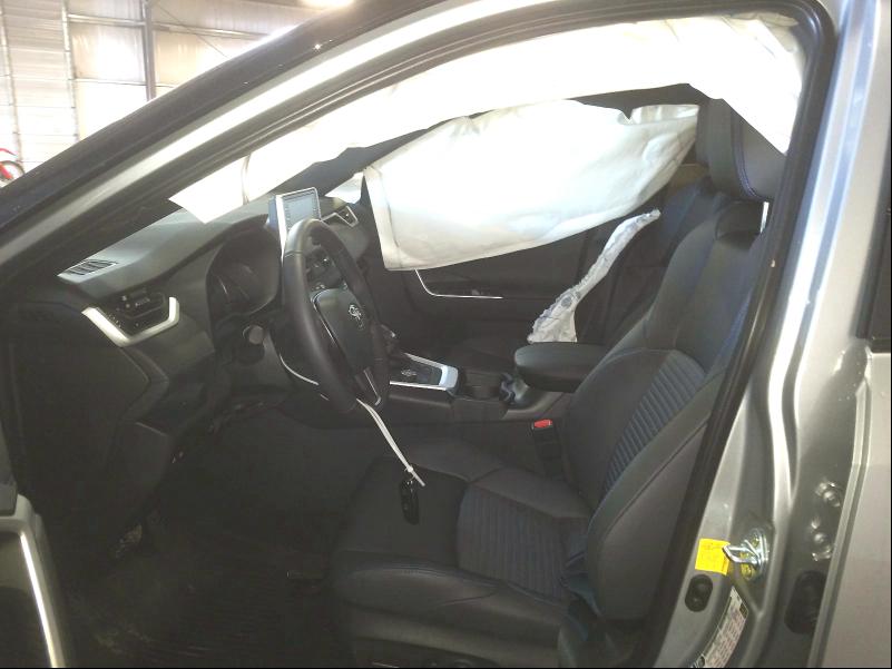 Toyota RAV4 V (XA50) 2020