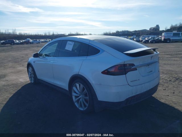 Tesla Model X 2016