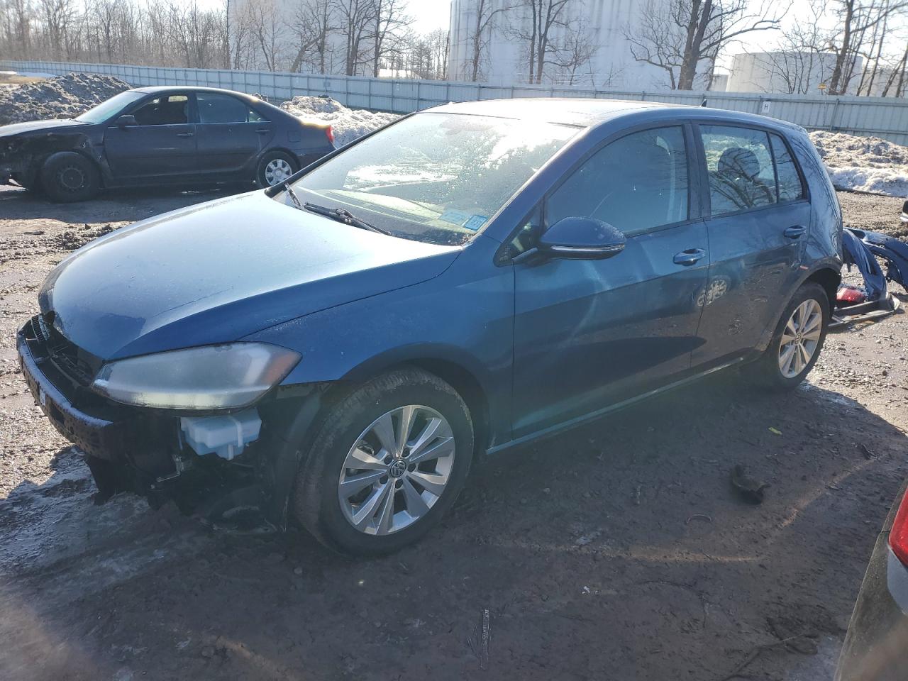 Volkswagen Golf 2021