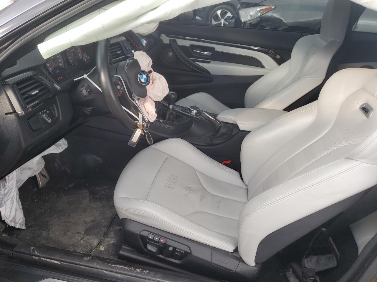 BMW M4 2015
