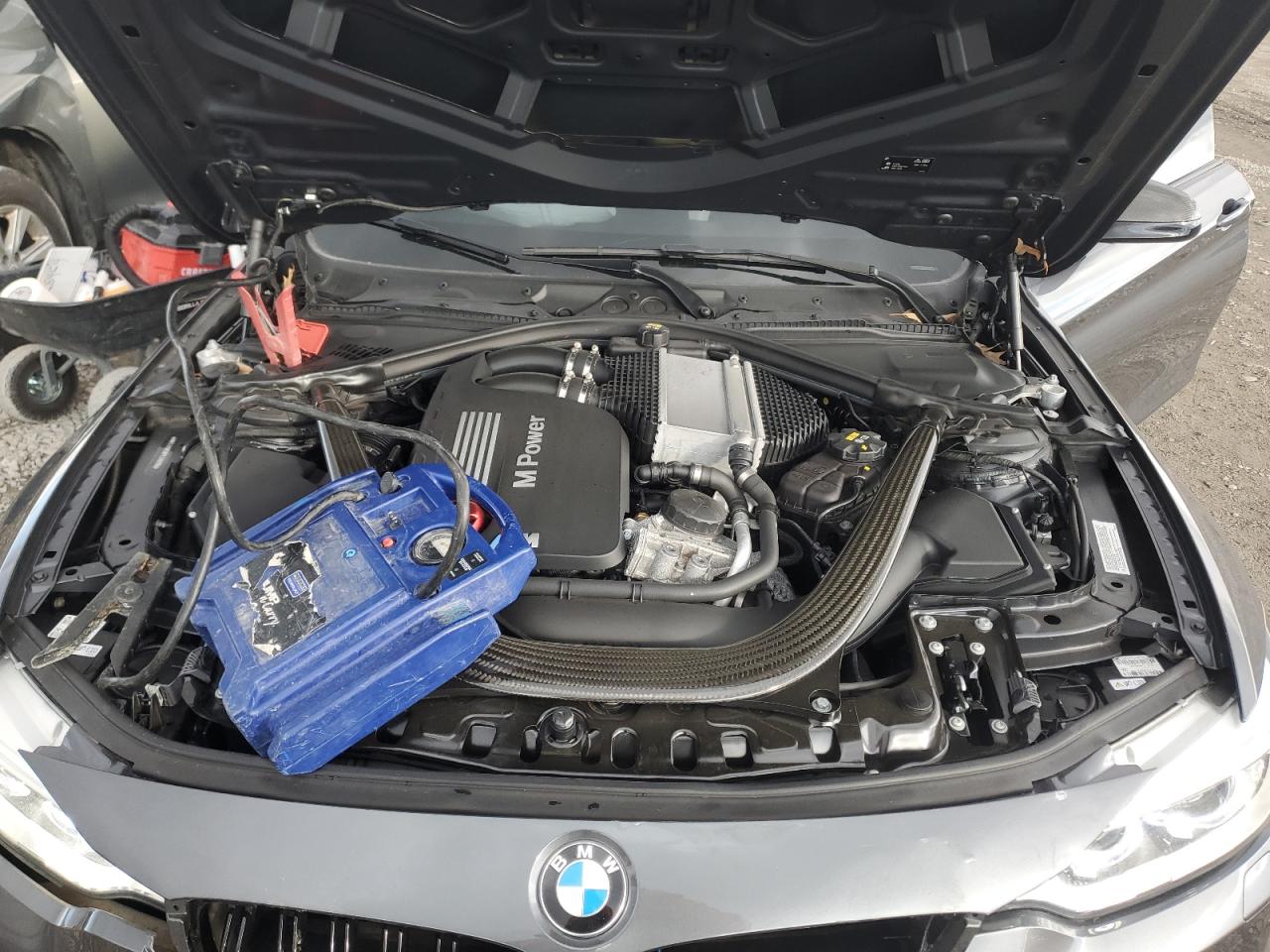 BMW M4 2015