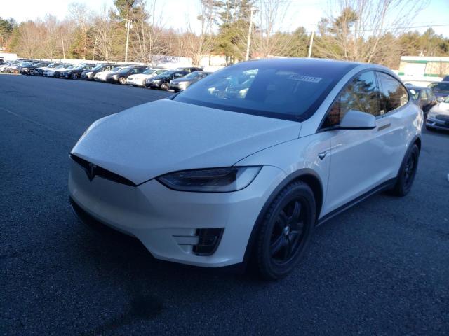Tesla Model X 2019