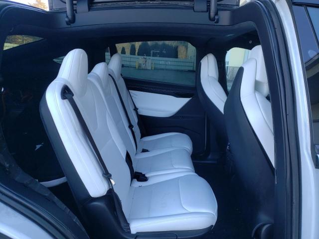 Tesla Model X 2019