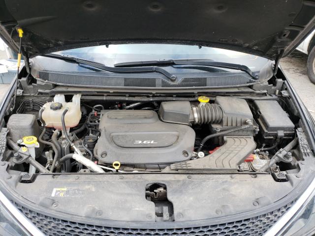 Chrysler Pacifica RU 2018