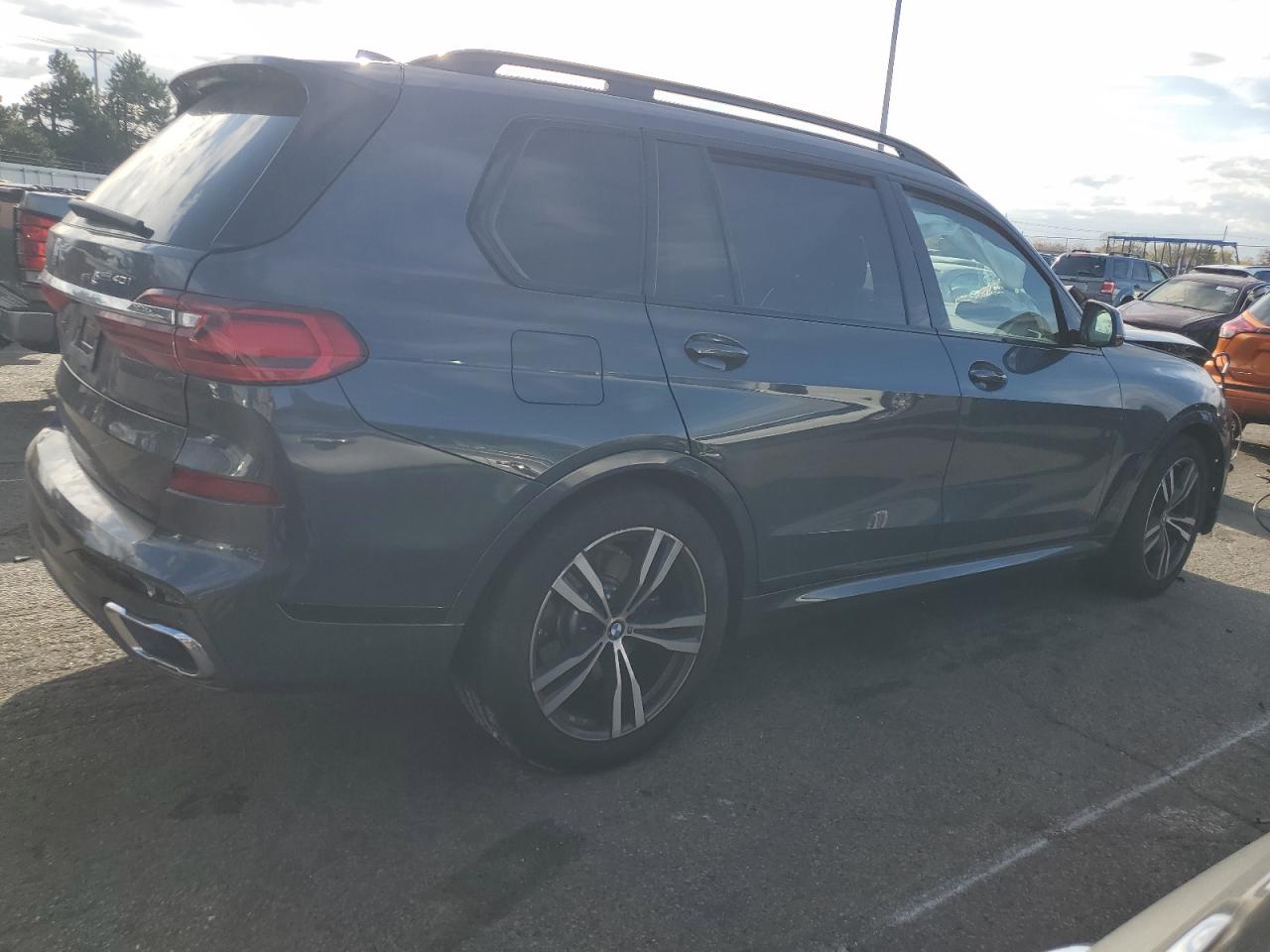 BMW X7 2022