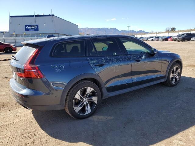 Volvo V60 Cross Country 2020