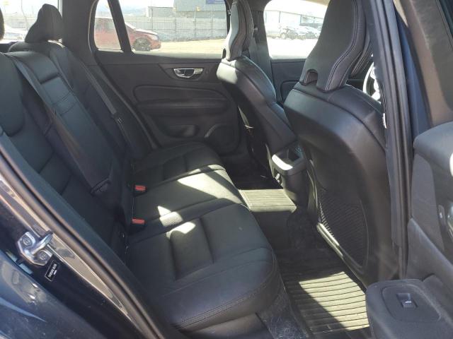 Volvo V60 Cross Country 2020