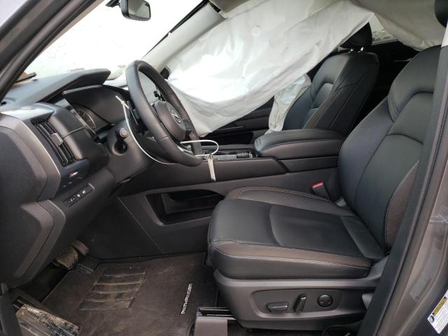 Nissan Pathfinder V 2022